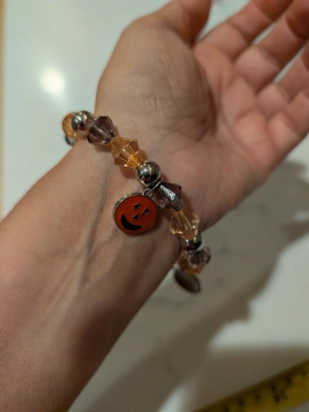 Cute Vintage Halloween Beaded Stretch Pumpkin Bracelet.
